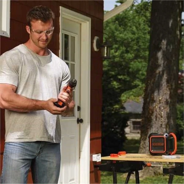 Black & Decker BLACK+DECKER 18 V Bluetooth-Lautsprecher 6 Black & Decker BLACK+DECKER 18 V Bluetooth-Lautsprecher – Bild 4