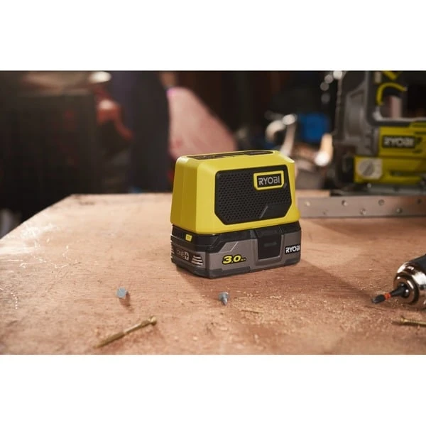 Ryobi ONE+ Akku Bluetooth Box Mini, 18Volt, Lautsprecher 5 Ryobi ONE+ Akku Bluetooth Box Mini, 18Volt, Lautsprecher – Bild 3